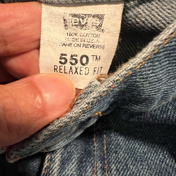 Levi's Light Blue Frayed Hem Jean Shorts - Picture 6 of 7